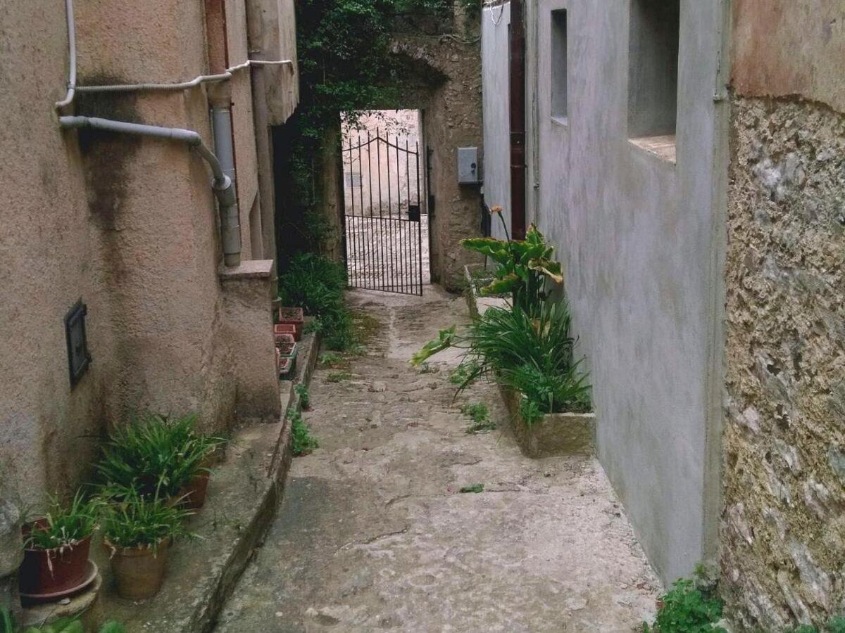 מלון אריצ'ה Casa Bomboniera מראה חיצוני תמונה